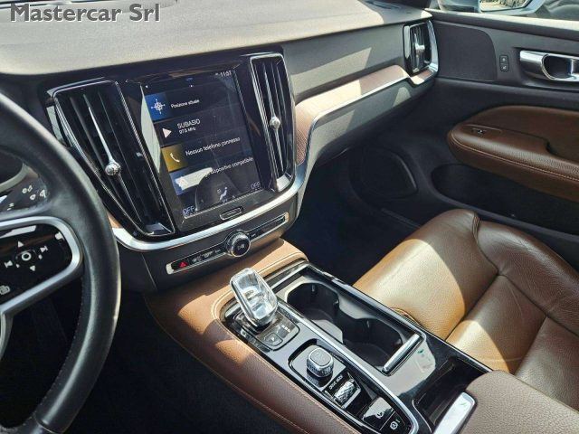 VOLVO S60 2.0 T8 PHEV INSCRIPTION AWD 303C - foto 13