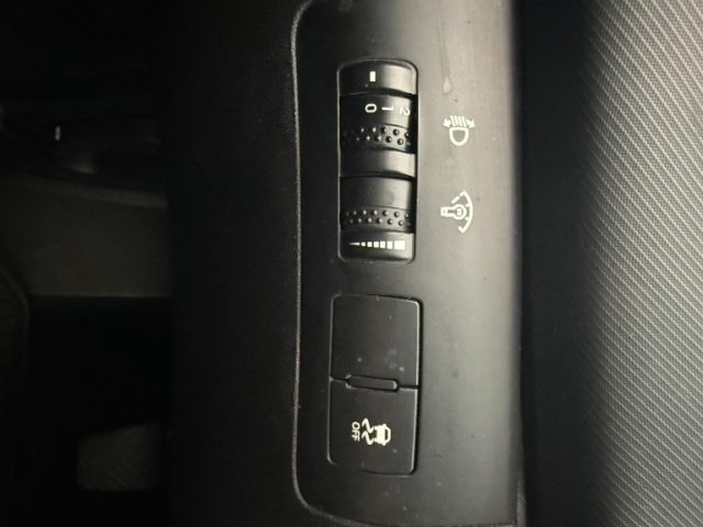 KIA CEE'D SP. WAG. 1.4 90CV EX - foto 19