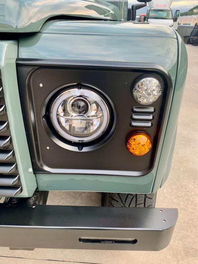LAND ROVER DEFENDER 90 2.4 TD4  SE STUPENDA DA VETRI - foto 6