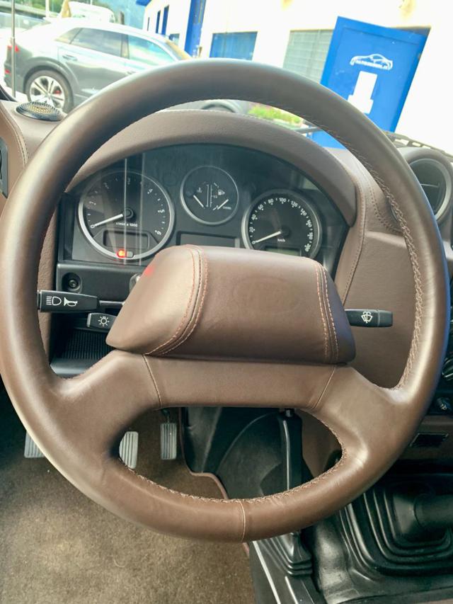LAND ROVER DEFENDER 90 2.4 TD4  SE STUPENDA DA VETRI - foto 9