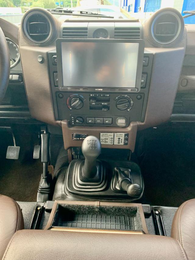 LAND ROVER DEFENDER 90 2.4 TD4  SE STUPENDA DA VETRI - foto 10