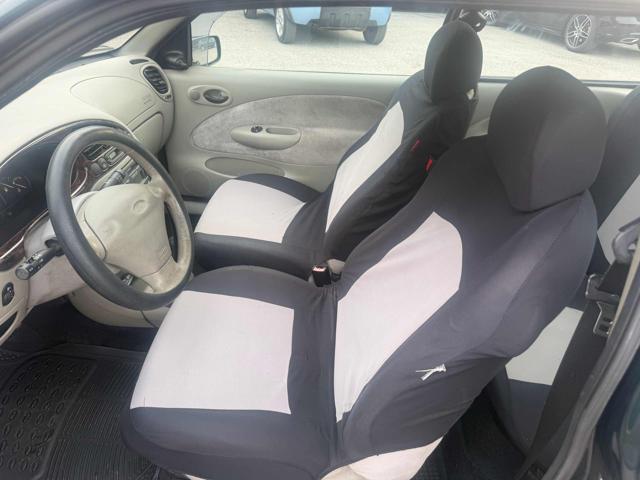 FORD FIESTA 1.2I 16V CAT 3P GHIA SENZA NESSU - foto 7