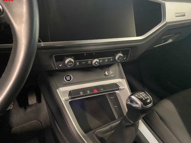 AUDI Q3 35 TFSI BUSINESS ADVANCED - foto 10