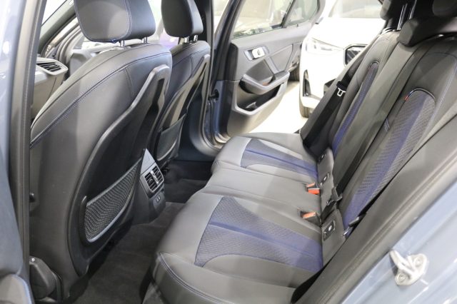 BMW 118 I 5P. MSPORT - foto 16