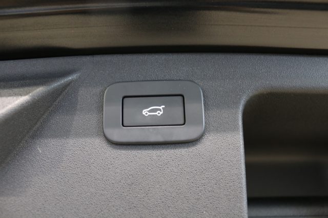 LAND ROVER DISCOVERY SPORT 2.0 TD4 163 CV AWD AUTO R-DYNAMI - foto 18