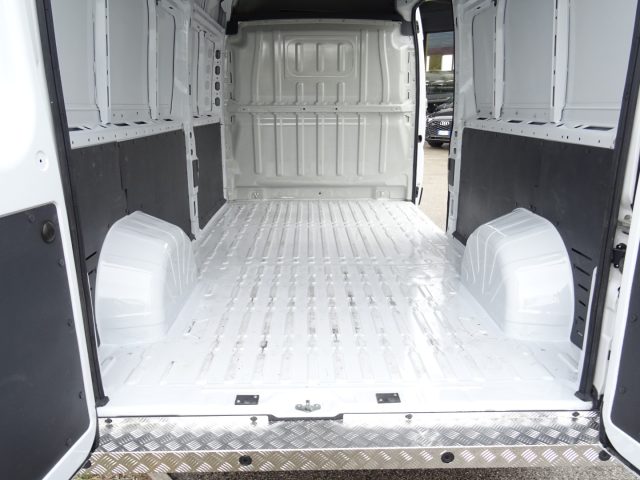 CITROEN JUMPER 35Q BLUEHDI 140 S&S PLUNGO-TM FU - foto 7