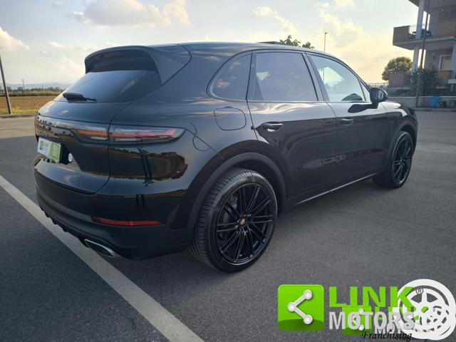 PORSCHE CAYENNE 3.0 V6 - foto 5