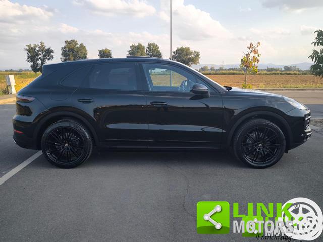 PORSCHE CAYENNE 3.0 V6 - foto 6