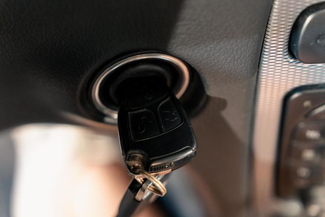 MERCEDES-BENZ CLK 200 KOMPR. TPS CAT CABRIO AVANTG.*AU - foto 33