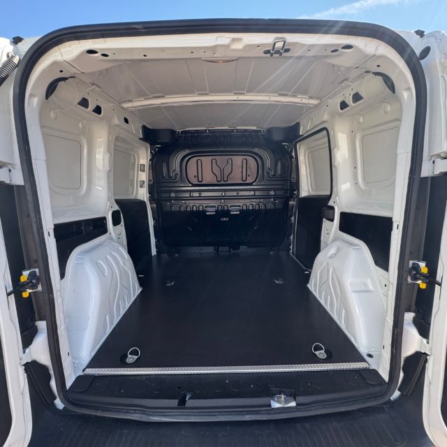 FIAT DOBLO 1.6 MJET 105CV PC-TN CARGO LOUNG - foto 13