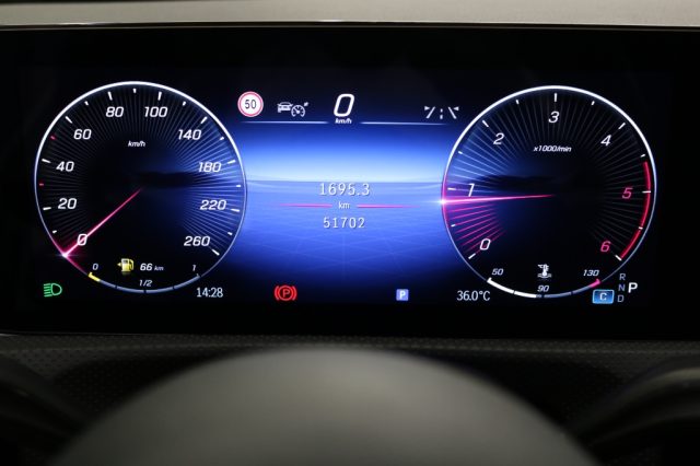MERCEDES-BENZ CLA 220 D AUTOMATIC SHOOTING BRAKE AMG L - foto 15