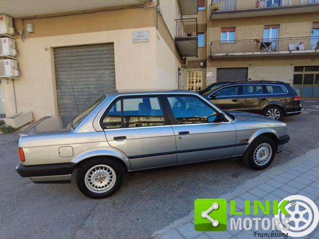 BMW 318 I 4 PORTE - foto 11