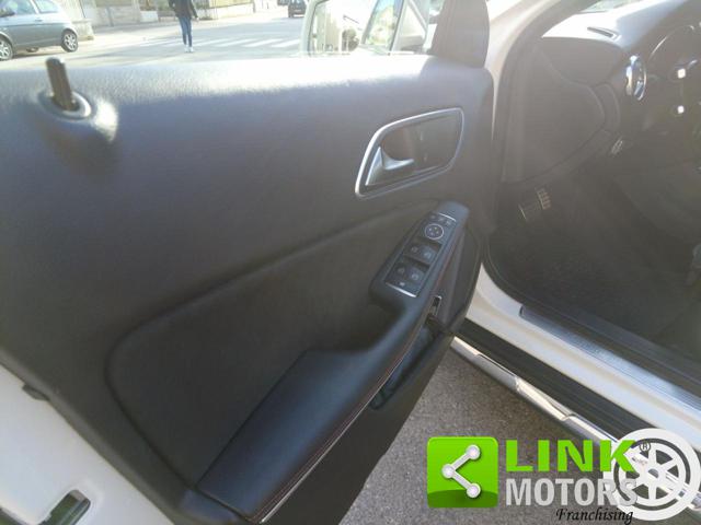 MERCEDES-BENZ GLA 200 D AUTOMATIC PREMIUM AMG LINE - foto 12