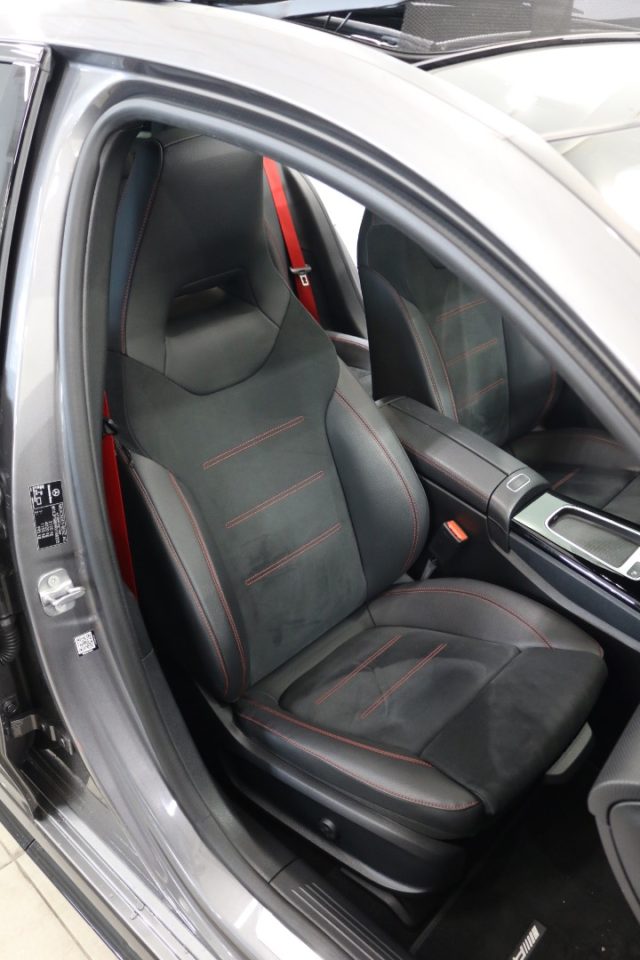 MERCEDES-BENZ A 35 AMG 4MATIC PREMIUM PLUS - foto 11