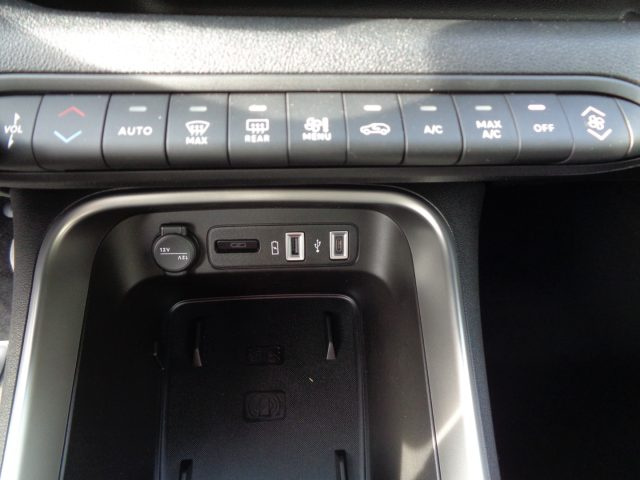 JEEP AVENGER 1200 TURBO SUMMIT PACK INFOTAINM - foto 11
