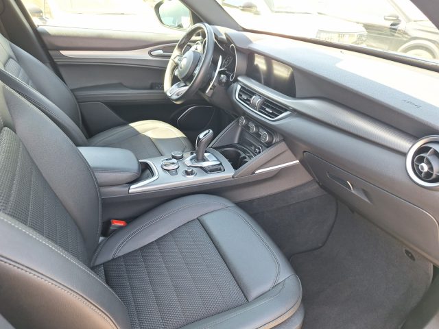 ALFA ROMEO STELVIO 2.2 TURBODIESEL 190 CV AT8 Q4 SP - foto 23