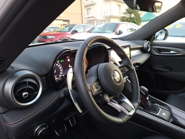 ALFA ROMEO TONALE 1.6 DIESEL 130 CV TCT6 VELOCE - foto 16