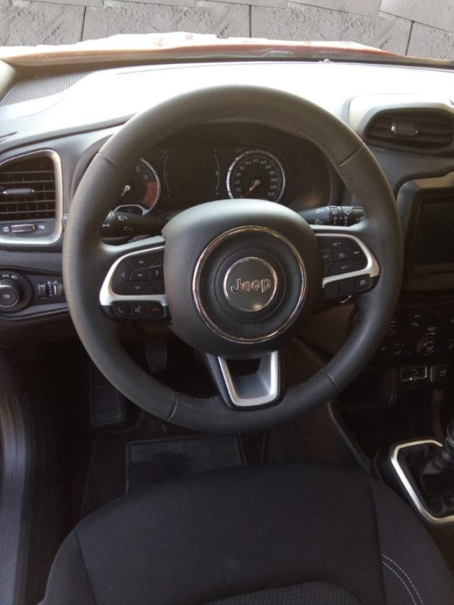 JEEP RENEGADE 1000 T3 LONGITUDE 120CV CARPLAY  - foto 9