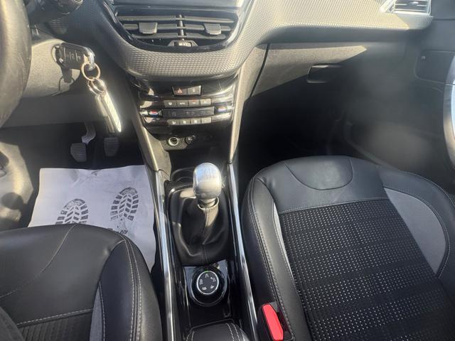PEUGEOT 2008 1° SERIE 1.6 E-HDI 115 CV STOP&S - foto 12