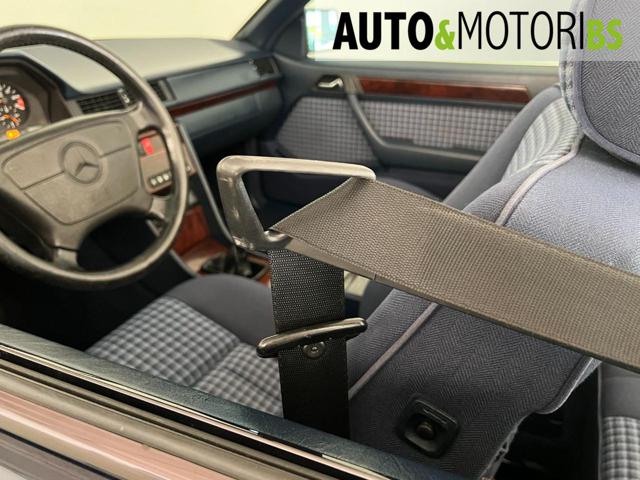 MERCEDES-BENZ E 200 CAT CABRIOLET *MANUALE* - foto 18