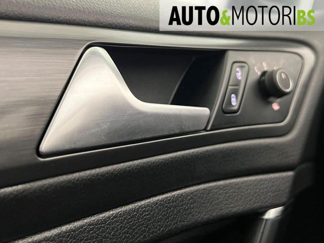 VOLKSWAGEN GOLF 1.6 TDI 115 CV 5P. BUSINESS BLUE - foto 18