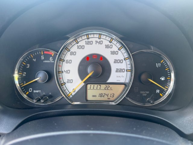 TOYOTA YARIS 1.4 D-4D DIESEL TREND - foto 18