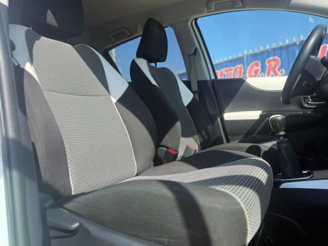 TOYOTA YARIS 1.4 D-4D DIESEL TREND - foto 30