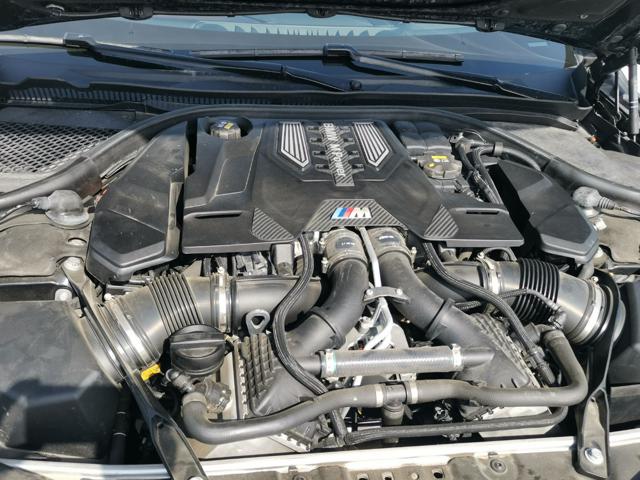BMW M8 CABRIO COMPETITION CARBONCORE/ F - foto 24