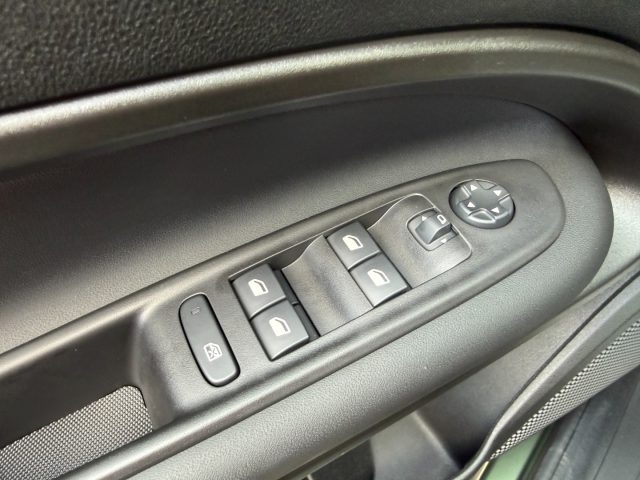 JEEP AVENGER 1.2 TURBO ALTITUDE FWD 100CV MY  - foto 17