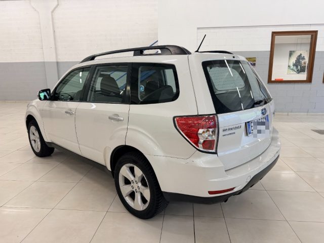 SUBARU FORESTER 2.0D XS EXCLUSIVE - foto 7