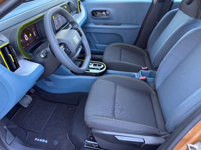 FIAT GRANDE PANDA 1.2 110CV HYBRID ICON AUTOMATICA - foto 11