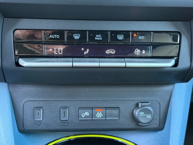 FIAT GRANDE PANDA 1.2 S&S HYBRID LA PRIMA AUTOMATI - foto 21