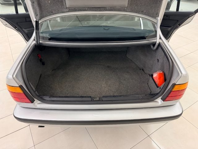 BMW 520 I 24V CAT - foto 11