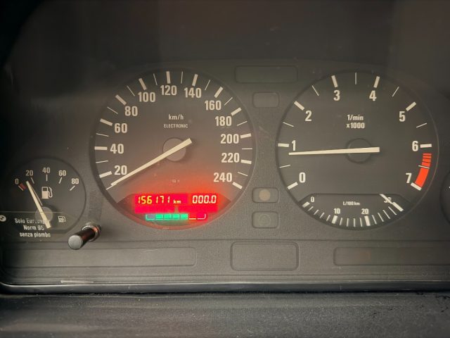 BMW 520 I 24V CAT - foto 15