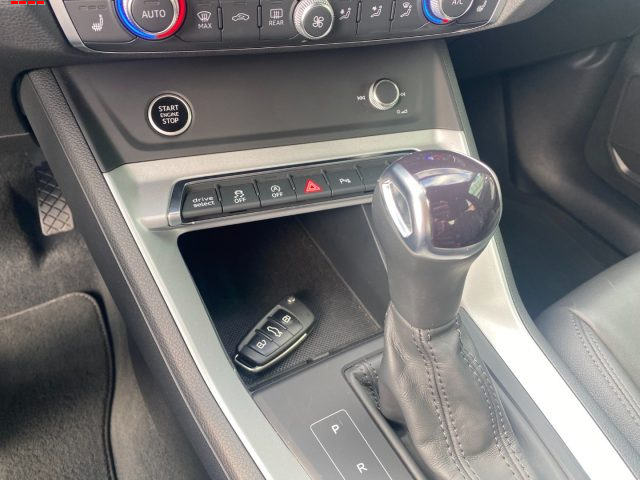 AUDI Q3 35 TFSI S TRONIC BUSINESS ADVANC - foto 13