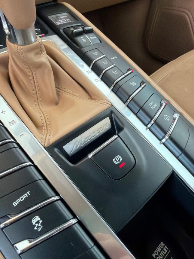 PORSCHE MACAN 3.0 DIESEL S //TETTO//20// - foto 14