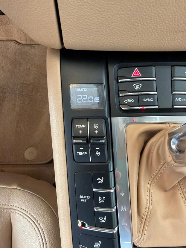 PORSCHE MACAN 3.0 DIESEL S //TETTO//20// - foto 36