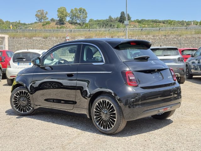 FIAT 500 BERLINA HYBRID LA PRIMA - foto 6