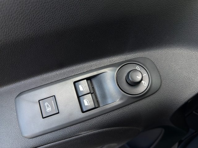 FIAT DOBLO 1.5 BLUEHDI 100CV XL COMBI 5 POS - foto 17