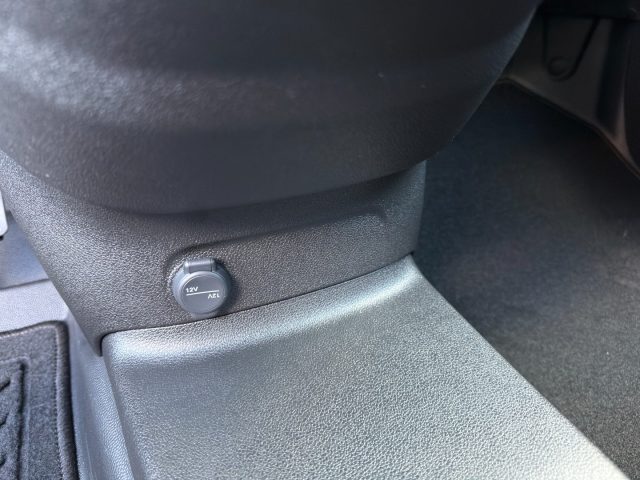 FIAT DOBLO 1.5 BLUEHDI 100CV XL COMBI 5 POS - foto 23