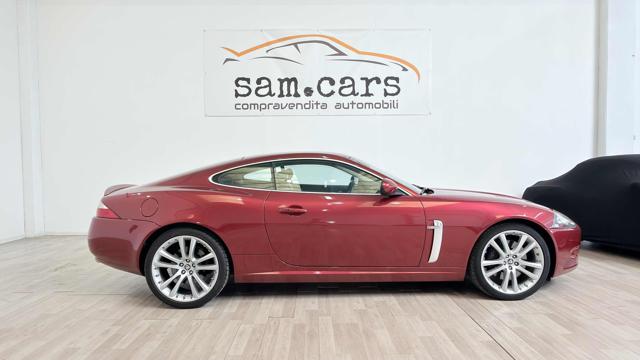 JAGUAR XKR 4.2 V8 COUPÉ SUPERCHARGED ISCRIV - foto 6