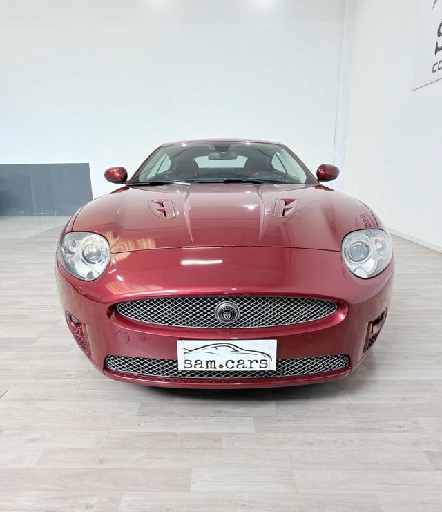 JAGUAR XKR 4.2 V8 COUPÉ SUPERCHARGED ISCRIV - foto 8