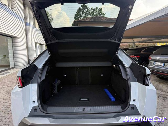 PEUGEOT 3008 HYBRID ALLURE TELECAMERA CERCHI  - foto 31