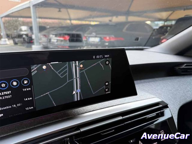 PEUGEOT 3008 HYBRID ALLURE TELECAMERA CERCHI  - foto 21