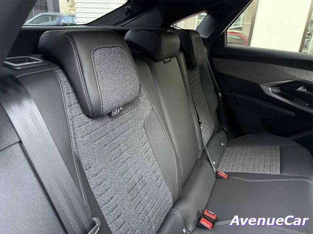 PEUGEOT 3008 HYBRID ALLURE TELECAMERA CERCHI  - foto 28