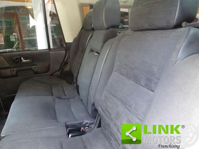 LAND ROVER DISCOVERY 2.5 TD5 7 POSTI - foto 9