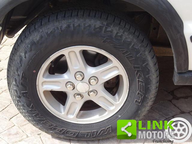 LAND ROVER DISCOVERY 2.5 TD5 7 POSTI - foto 14
