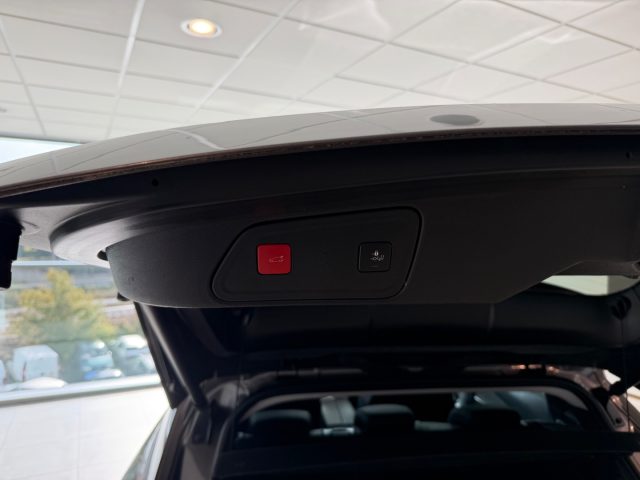 PEUGEOT 3008 BLUEHDI 130 S&S EAT8 ALLURE PACK - foto 12