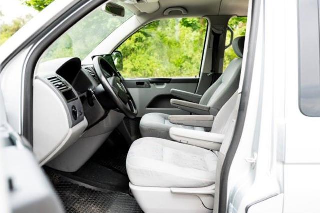 VOLKSWAGEN MULTIVAN VW CARAVELLE PL 9P 2008 2.5 TDI/ - foto 10