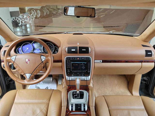 PORSCHE CAYENNE 4.5 TURBO 450CV ISCRITTA ASI TAG - foto 9